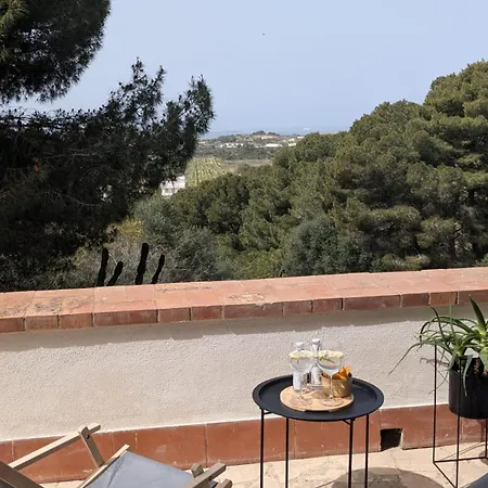 The Place World - Yoga, Wind & Water * Marsala